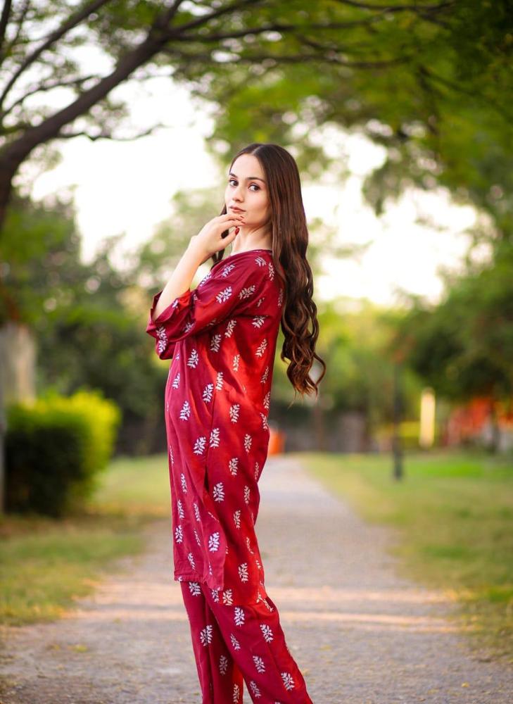 2 Pcs Women's Stitched Linen Printed Suit red ♥️
