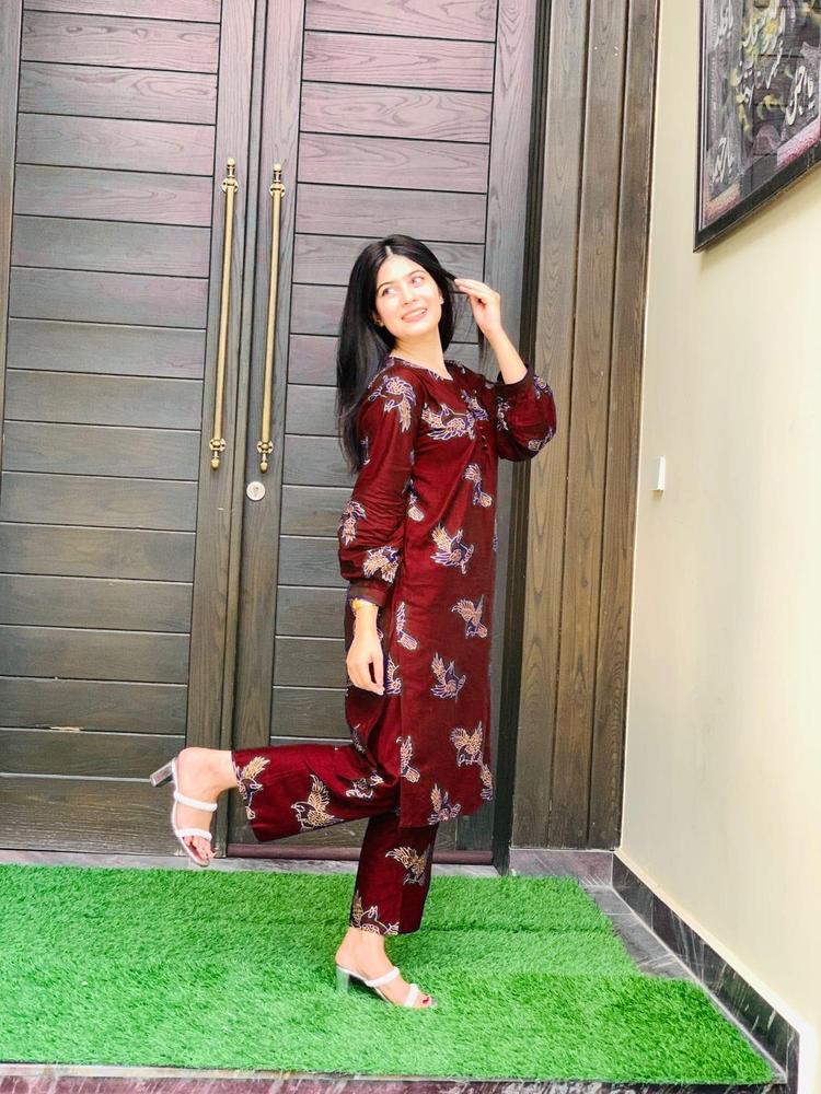 Two,Pcs Women's Stitched Linen Printed Shirt And Trouser - Maroon